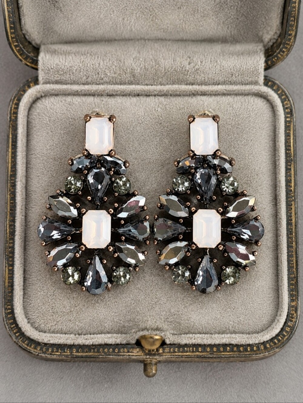 Hematite Smoke Opaline Rhinestone Pierced Earrings Antique Brass Setting NWOT
